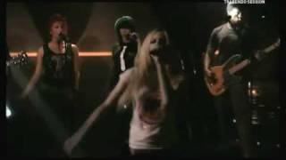 Avril Lavigne - I Don&#39;t Have to Try Live