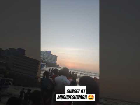 sunset at murudeshwara #murudeshwar #murudeshwartemple #shiva #trip #trending #hashtag
