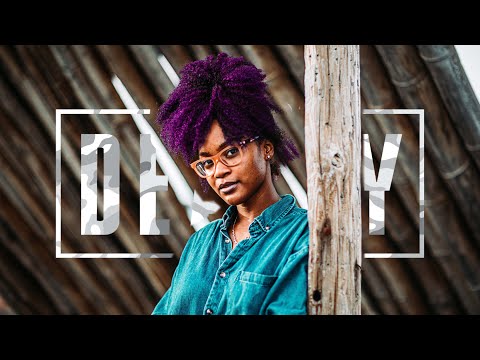 Jaz Elise 'Grateful' + 'Rock & Groove' Performance