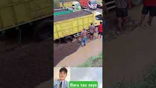 Download lagu Truck bermuatan pasir #hiburan  #mobil mp3