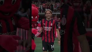 Download lagu San Siro welcomes Luka Modric 👑🇭🇷 mp3