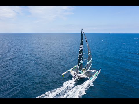 Technical session onboard the maxi-trimaran Sails of Change