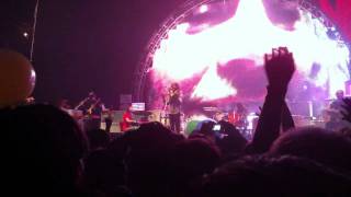 Flaming Lips - Slow Motion  (live at Alexandra Palace)