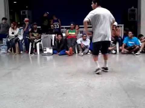 Batalha das Gang'z 2012 - Crewest VS M2D