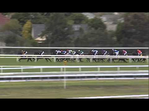 2016.05.07 Schweppes Australasian Oaks - Abbey Marie