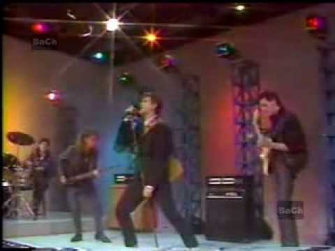 *A CARA O CRUZ* - RADIO FUTURA - 1987 (REMASTERIZADO) (Rock en tu Idioma)