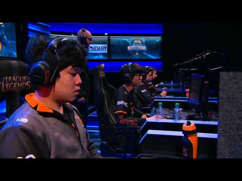 Caster's Reaction to Huni 2v1 Outplay (FNC vs SKT T1 - MSI Semifinals)