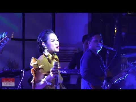 Andien - Gemintang @ Album Showcase METAMORFOSA [HD]