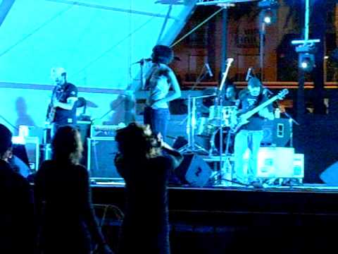 Entre nosaltres - La porta dels somnis