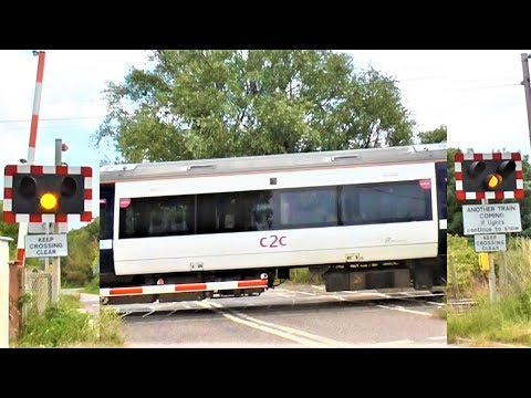 Mucking Level Crossing, Thurrock, Essex