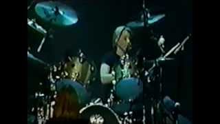 Go-Go's - Let's Have a Party (Live in Atlanta '00)