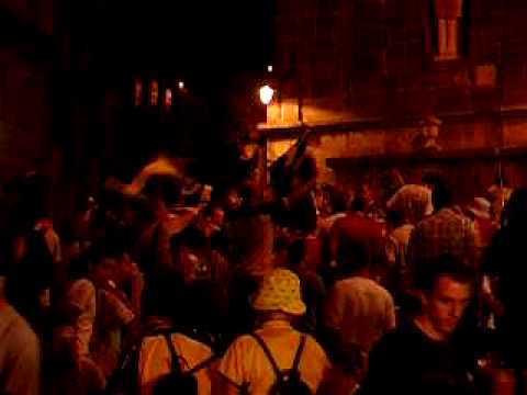 Euro 2004, Porto, Sweden fans in the main square