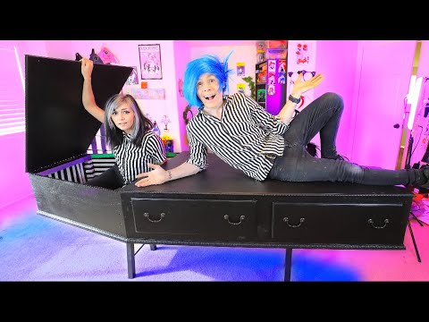 Coffin Table