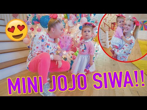 Babysitting Mini JoJo Siwa!