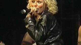 Geri halliwell These boots are made for walking Live OMAN