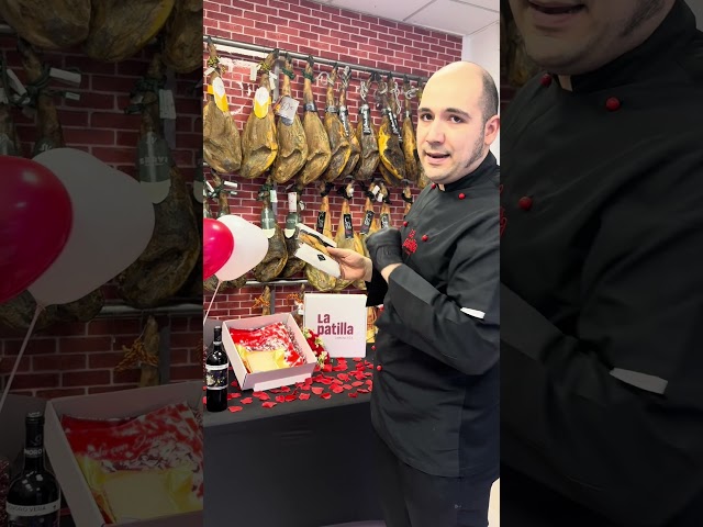 Vídeo relacionado con VALELI Pate gourmet y vino tinto 75cl botella grande+Regalo dia de los enamorados San Valentin+Selección pates ibérico+Detalle cumpleaños y aniversario+Incluye Mochila