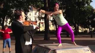Igudesman & Joo Perform with the Chicago Symphony Orchestra Oct. 18