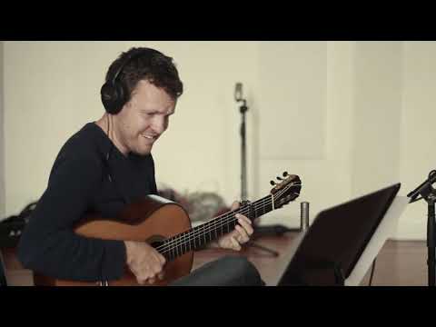 Derek Gripper Plays Lampedusa by Toumani Diabaté