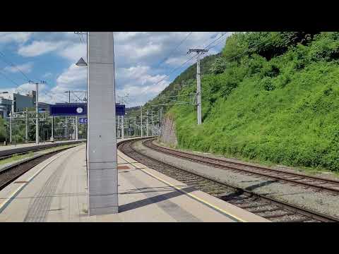 Einfahrt des railjet 75 "Vindobona" am 04.06.2022 in Bruck an der Mur