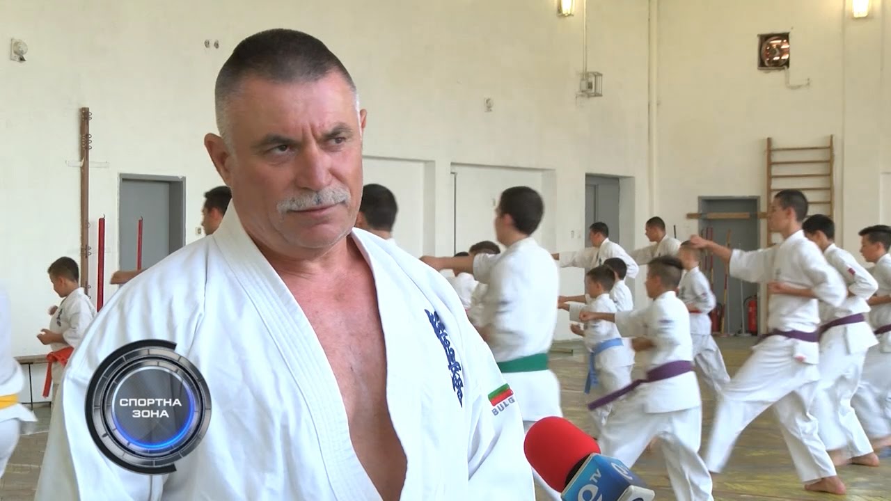Спортна зона 100
