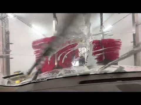 Finishline Carwash - Coleman Hanna Tunnel Equipment Inside view