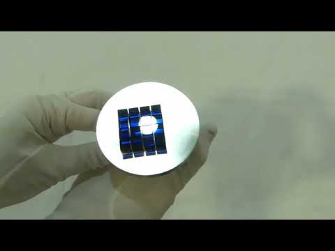 Friedrich Becker - Zum Spielen geboren - kinetischer Armreif