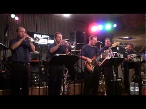 Polish Connection (2010) - Tribute to Eddie Blazonczyk, Sr Medley