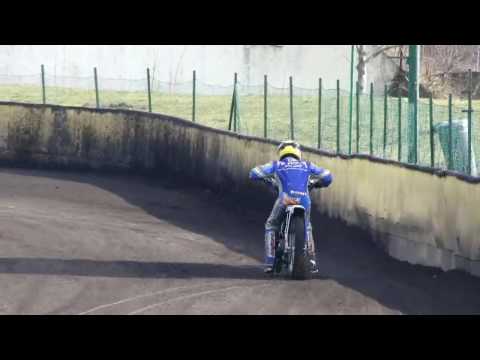 Edzés Gyulán - Benkő Roli