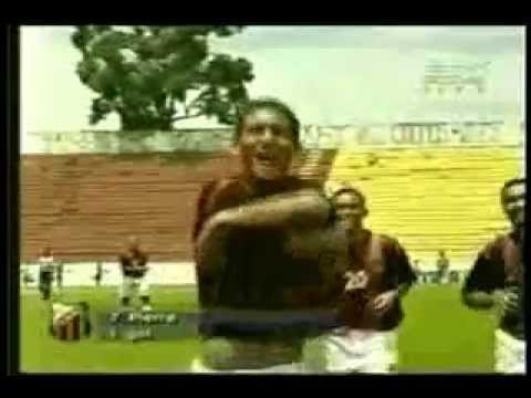 Gol de Pierre - Ituano 3x1 Botafogo-SP (Campeonato Paulista 2002)