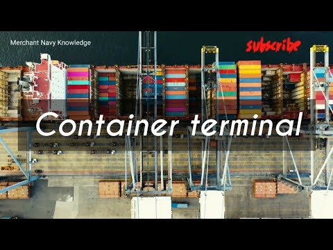 Container terminal and container ship in port