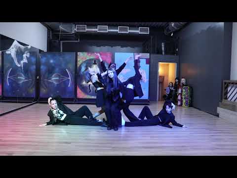 [HALLOWEEN K-POP PARTY 2022] GDLC | IVE - LOVE DIVE