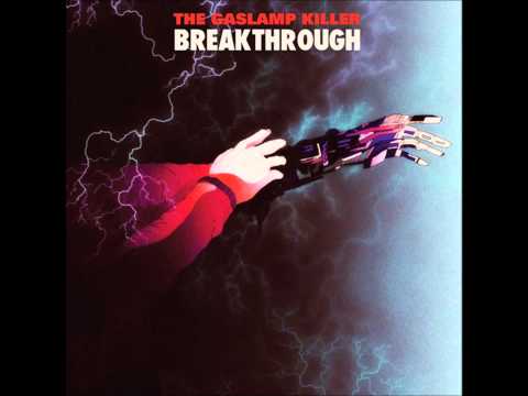 download lagu mp3 mp4 Gaslamp Killer Nissim, download lagu Gaslamp Killer Nissim gratis, unduh video klip Gaslamp Killer Nissim