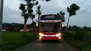 Download lagu Bus Putra Dewantara Masuk Ke Desa Wanarata mp3