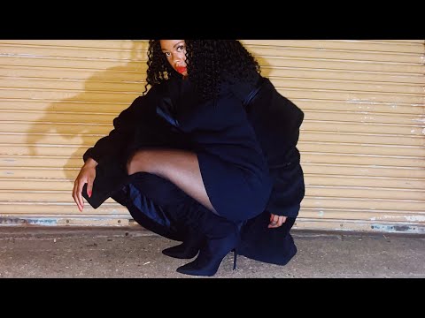 Martyna Baker - Go Round (Official Video)