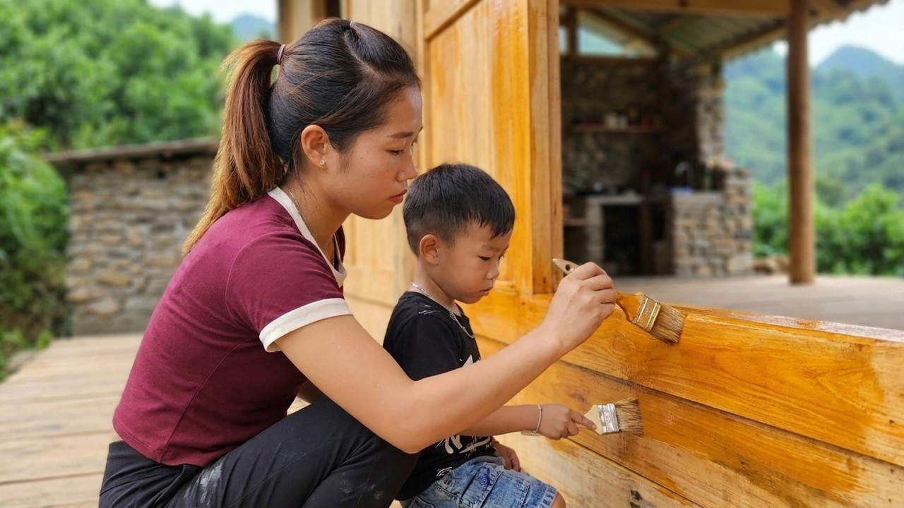 After Divorce: Single Mom Builds A New Home, Starting From Scratch
