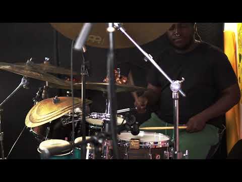 Evelyn King- Love Come Down (drum cover)