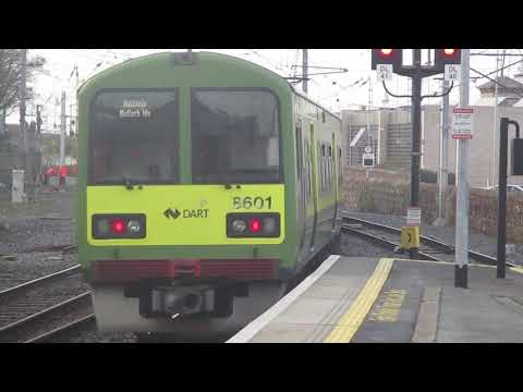 DART class 8600 no. 8602 /8601 departing dún laoghaire for malahide