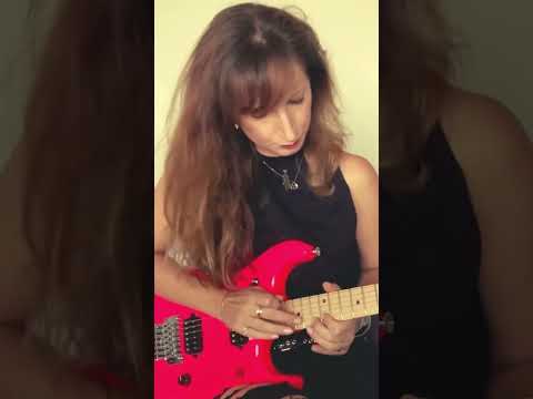 #sologuitar #femaleguitarist #metal #guitarcover #heavymetal #guitar #evh wasp #80s #metalgirl