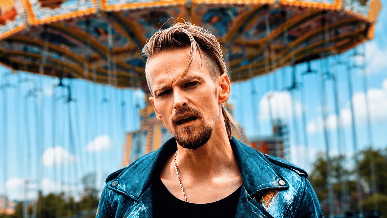 Erik Gr&ouml;nwall - Who&rsquo;s The Winner (Official Music Video) - YouTube