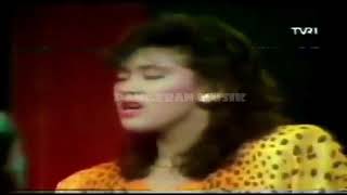 Download lagu Jawablah Rinduku By Anna Ciska (Selekta Pop-1986) #golden_memories @fransiscaeny272 mp3 Download lagu Jawablah Rinduku By Anna Ciska (Selekta Pop-1986) #golden_memories @fransiscaeny272 mp3