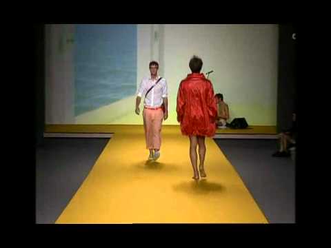 Jon Kortajarena desfila para Antonio Miró