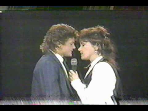 Luis Miguel con Laura Branigan   .wmv
