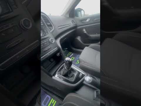 фото renault megane iv 0