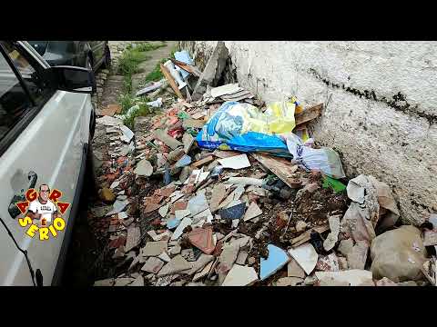 Bota fora clandestino na Rua Cândido Pereira da Silva a rua da vergonha de Juquitiba.