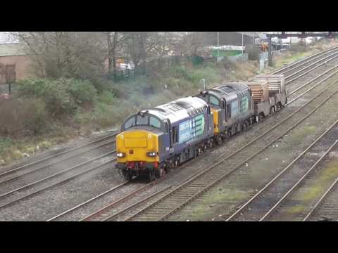 37259 & 37610 arrive & depart Gloucester Yard with 6m63 Bridgwater to Crewe. 22/02/2017