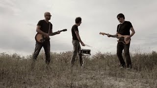 Chronics - "I Backed Up into My Self" (Mike Watt) - Official Music Video