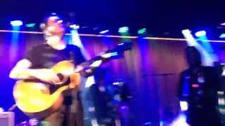 10,000 Maniacs - My Mother the War (very very short clip) live 2015-04-03