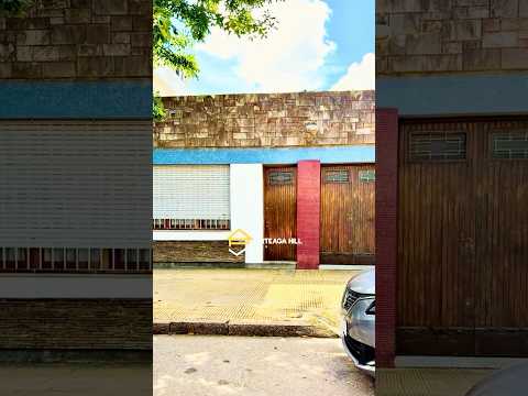 VENTA | CASA AL FRENTE EN PLANTA BAJA | CON GARAJE Y 2 DOS DORMITORIOS | MONTEVIDEO - JACINTO VERA