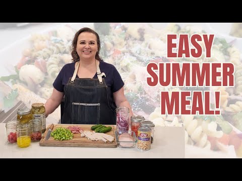 Italian Grinder Salad, You Need to Make This!