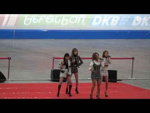 4K)170211 ISU 강릉 스피드스케이팅 세계선수권 축하공연 MAMAMOO직캠 - 넌is뭔들 + 데칼코마니